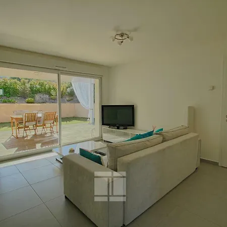 Tres Bel Rez De Jardin Porticcio Centre Apartmán